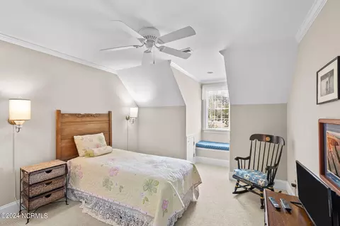 Bedroom - 1400 Potomac Dr, Chocowinity, NC 27817 photo 7 of 8