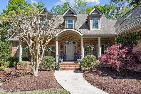Exterior - 1400 Potomac Dr, Chocowinity, NC 27817 photo 2 of 15