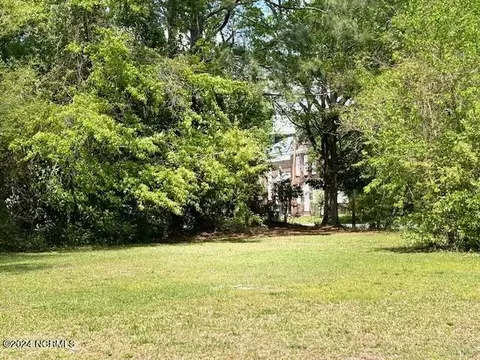401 W Washington Ave, Kinston, NC 28501