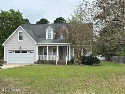 4204 Dewfield Dr N, Wilson, NC 27896