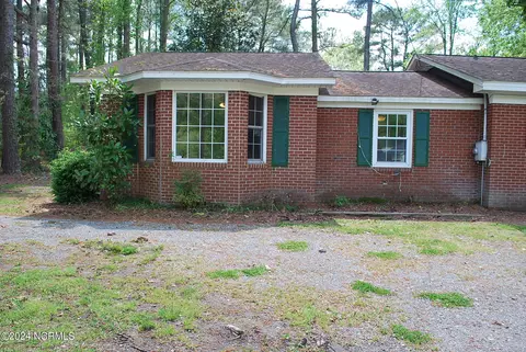 Exterior - 10214 Nc 33, Chocowinity, NC 27817 photo 3 of 16