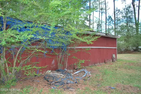 Exterior - 10214 Nc 33, Chocowinity, NC 27817 photo 8 of 16