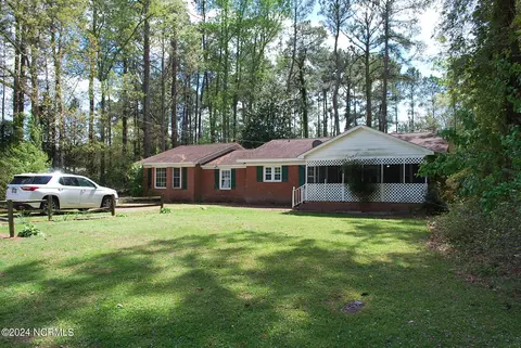 Exterior - 10214 Nc 33, Chocowinity, NC 27817 photo 5 of 16