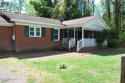 Exterior - 10214 Nc 33, Chocowinity, NC 27817 photo 2 of 16