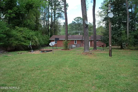 Exterior - 10214 Nc 33, Chocowinity, NC 27817 photo 9 of 16