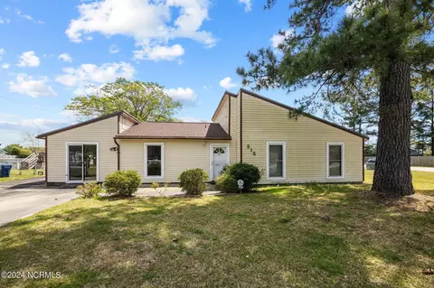 515 Webb Blvd, Havelock, NC 28532
