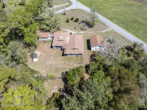 View/Area - 100 Deer Run, Hubert, NC 28539 photo 3 of 8