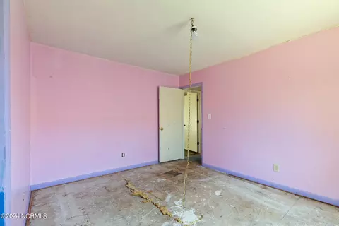 Bedroom - 100 Deer Run, Hubert, NC 28539 photo 3 of 3