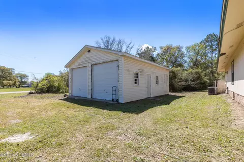 Exterior - 100 Deer Run, Hubert, NC 28539 photo 4 of 10