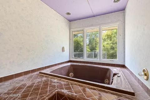 Bath - 100 Deer Run, Hubert, NC 28539 photo 5 of 6