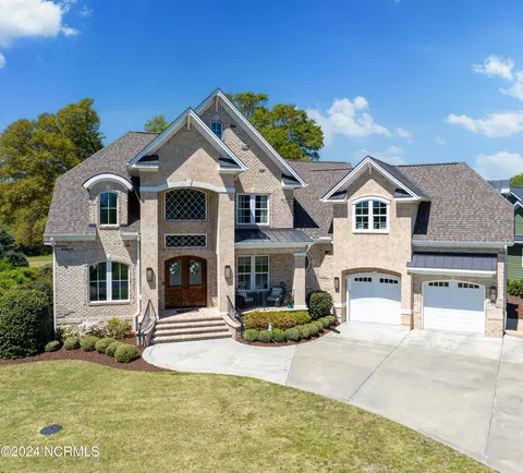 4455 Glenscape Ln SE, Southport, NC 28461