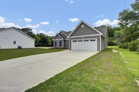 357 Morristown Rd, Stella, NC 28582 photo 6