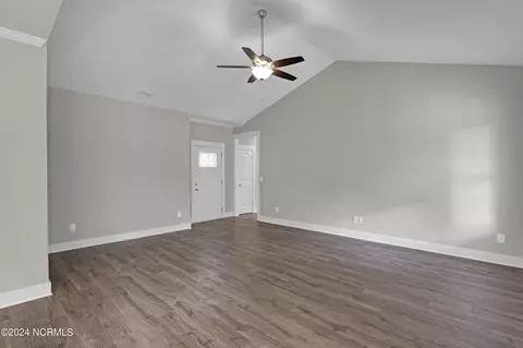 357 Morristown Rd, Stella, NC 28582 photo 9