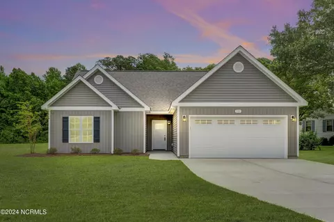 357 Morristown Rd, Stella, NC 28582 photo 2
