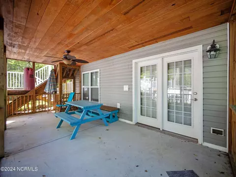 Exterior - 126 Roughleaf Trl, Hampstead, NC 28443 photo 12 of 14