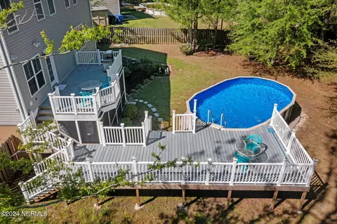 126 Roughleaf Trl, Hampstead, NC 28443