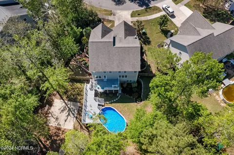 View/Area - 126 Roughleaf Trl, Hampstead, NC 28443 photo 2 of 4
