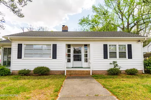 1117 Perquimans Ave, Elizabeth City, NC 27909