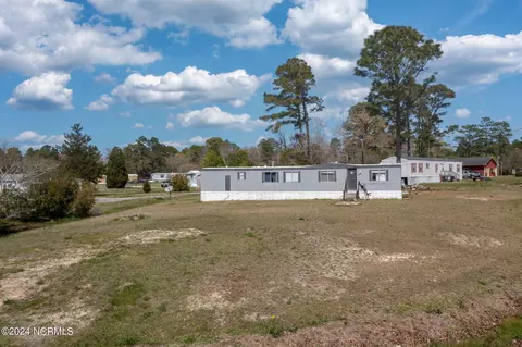 119 Blackhorse Run S, New Bern, NC 28560
