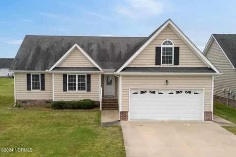 605 Millbrooke Cir, Elizabeth City, NC 27909
