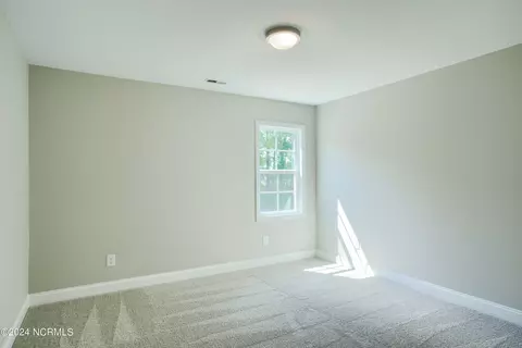 216 Shadow Grass Ct, Stella, NC 28582 photo 19