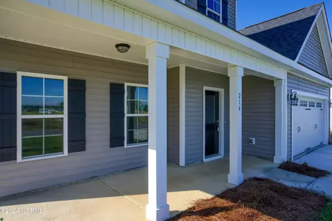 216 Shadow Grass Ct, Stella, NC 28582 photo 3