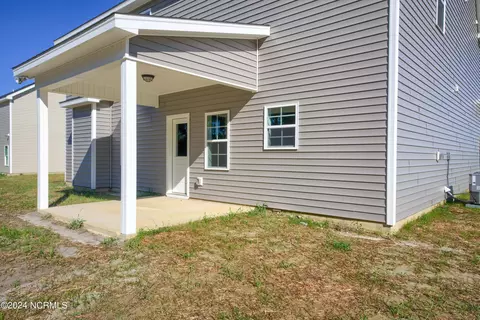 216 Shadow Grass Ct, Stella, NC 28582 photo 25