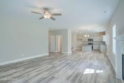 216 Shadow Grass Ct, Stella, NC 28582 photo 12