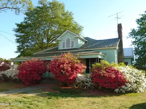 125 Ethridge St, Battleboro, NC 27809