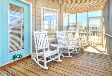 Exterior - 1306 W Main St, Sunset Beach, NC 28468 photo 4 of 22