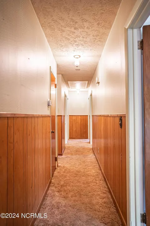 Entry Way - 605 Park Dr, Aberdeen, NC 28315 photo 1 of 1