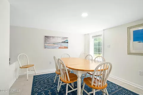 Dining - 216 E Boardwalk Blvd, Atlantic Beach, NC 28512 photo 5 of 6