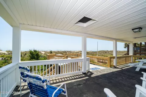 Exterior - 216 E Boardwalk Blvd, Atlantic Beach, NC 28512 photo 8 of 9
