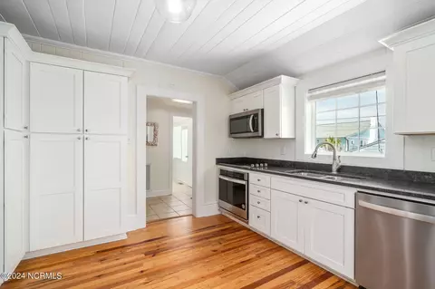 Kitchen - 216 E Boardwalk Blvd, Atlantic Beach, NC 28512 photo 2 of 6