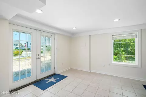 Living - 216 E Boardwalk Blvd, Atlantic Beach, NC 28512 photo 5 of 8