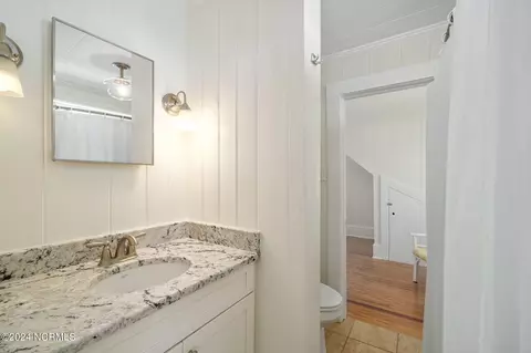 Bath - 216 E Boardwalk Blvd, Atlantic Beach, NC 28512 photo 3 of 6
