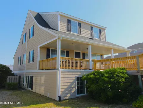 Exterior - 216 E Boardwalk Blvd, Atlantic Beach, NC 28512 photo 2 of 9