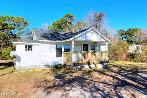 4368 Pigott Rd SW, Shallotte, NC 28470