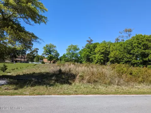 110 Harbour Dr, Hubert, NC 28539 photo 3