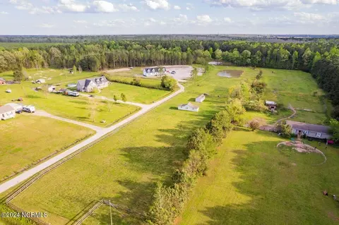 839 E Ridge Rd, Shawboro, NC 27973 photo 10