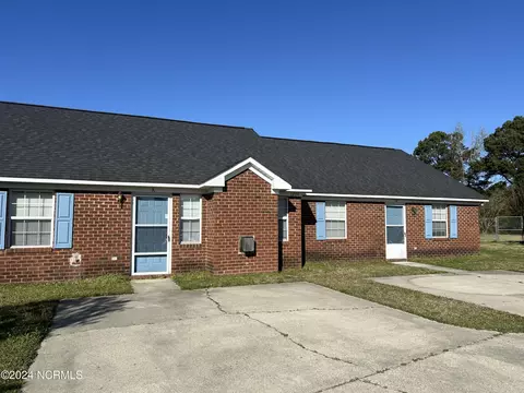 3204 Parkway Ct #A & B, Greenville, NC 27834