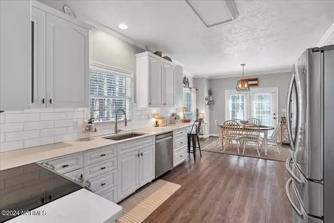 Kitchen - 100 Rutledge Ln, Pinehurst, NC 28374 photo 5 of 6