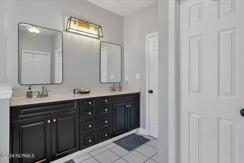 Bath - 100 Rutledge Ln, Pinehurst, NC 28374 photo 7 of 8
