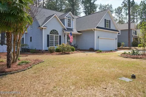 Exterior - 100 Rutledge Ln, Pinehurst, NC 28374 photo 4 of 19