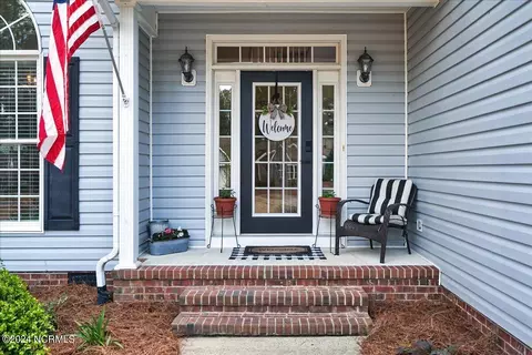 Exterior - 100 Rutledge Ln, Pinehurst, NC 28374 photo 7 of 19