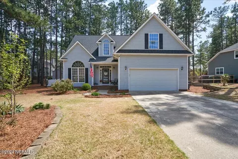 Exterior - 100 Rutledge Ln, Pinehurst, NC 28374 photo 2 of 19