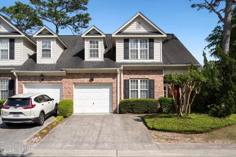 5006 Carleton Dr UNIT 19, Wilmington, NC 28403