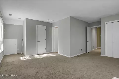 Bedroom - 113 White Heron Cove Rd, Hampstead, NC 28443 photo 3 of 3