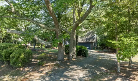 Exterior - 113 White Heron Cove Rd, Hampstead, NC 28443 photo 16 of 26