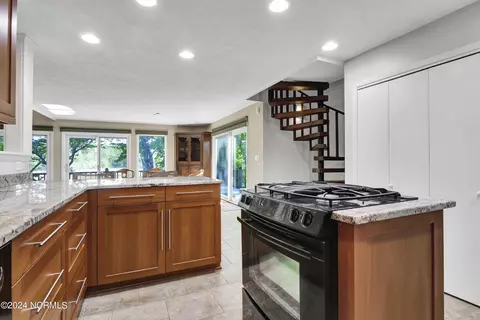 Kitchen - 113 White Heron Cove Rd, Hampstead, NC 28443 photo 4 of 6